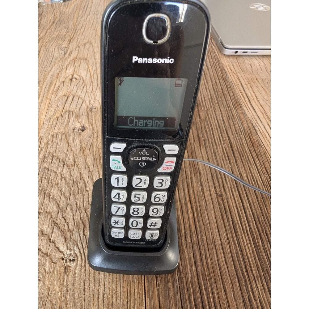 Panasonic KX-TGDA52 Black Cordless Handset w/ Charging Station Tested & Working - Picture 13 of 13